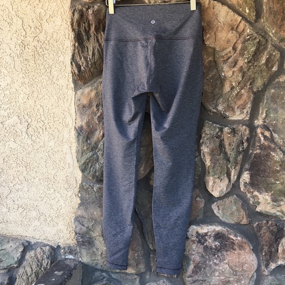 Lululemon Wunder Under HR tight *SE tech size 8 - Picture 6 of 11